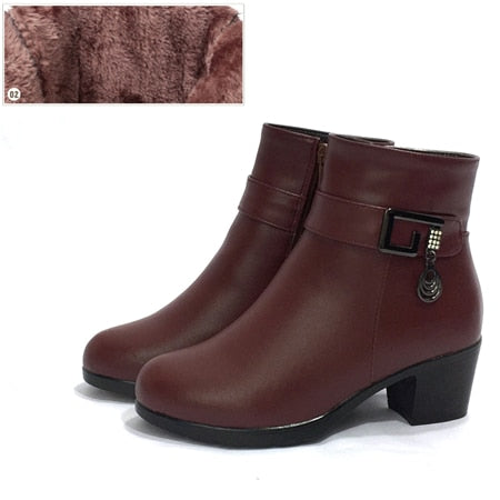 Genuine Leather Women Boots  Winter Thick Wool Lined Genuine Leather Women Snow Boots Large Size Women Winter Shoes